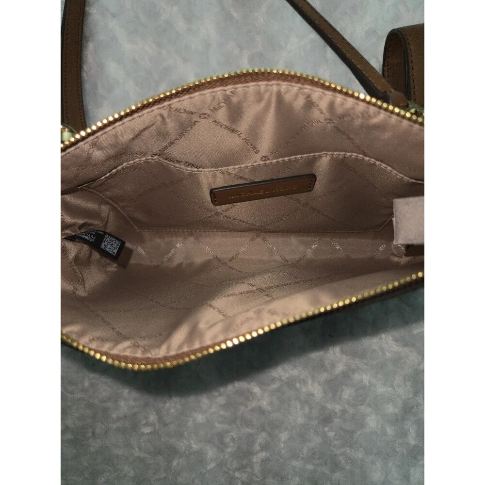 Michael Kors Brown Shoulder Bag Adjustable Strap Detachable Wallet Set Women